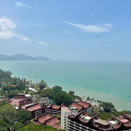 Ferienwohnung The Ferringhi Sea View At Sri Sayang Batu Feringgi Exterior foto