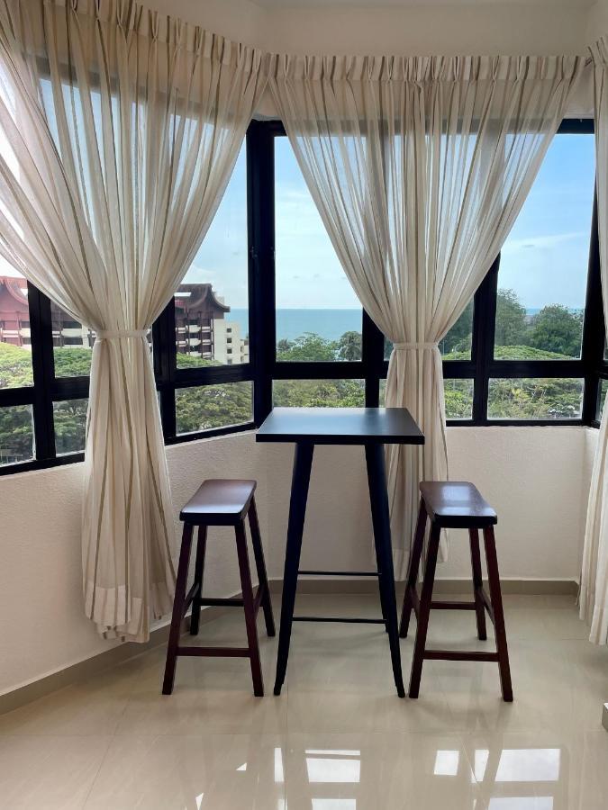 Ferienwohnung The Ferringhi Sea View At Sri Sayang Batu Feringgi Exterior foto